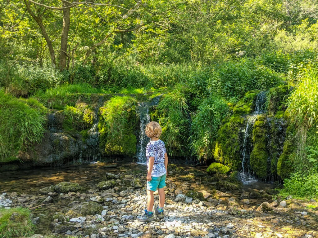 Lathkill Dale walk from Monyash