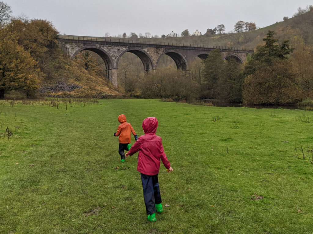 Monsal Head circular walk (2.4 km) Peak District Kids