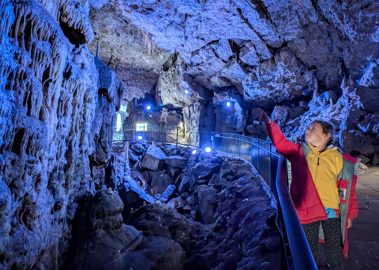 Poole's Cavern