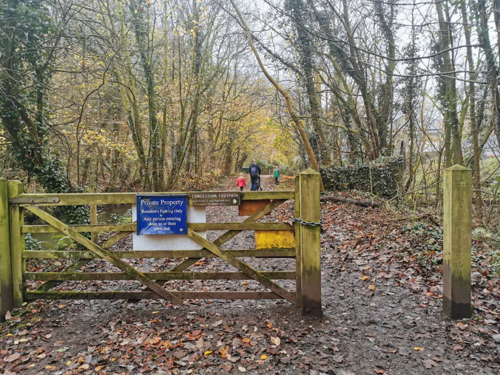 Cressbrook to Litton pram friendly walk