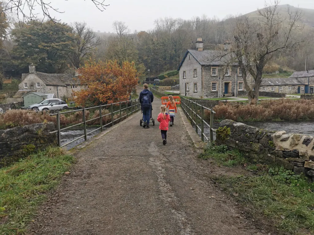 Cressbrook to Litton pram friendly walk