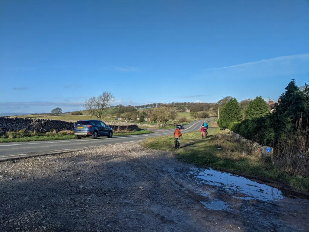 cycling between the High Peak Trail and Tissington Trail