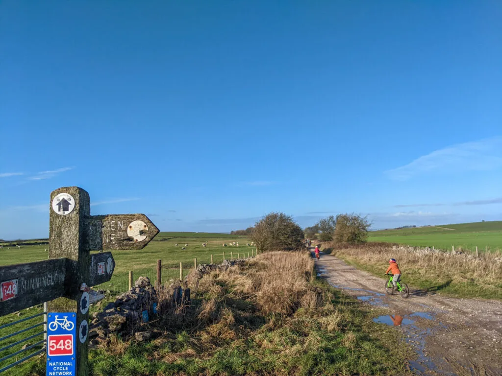 cycling between the High Peak Trail and Tissington Trail