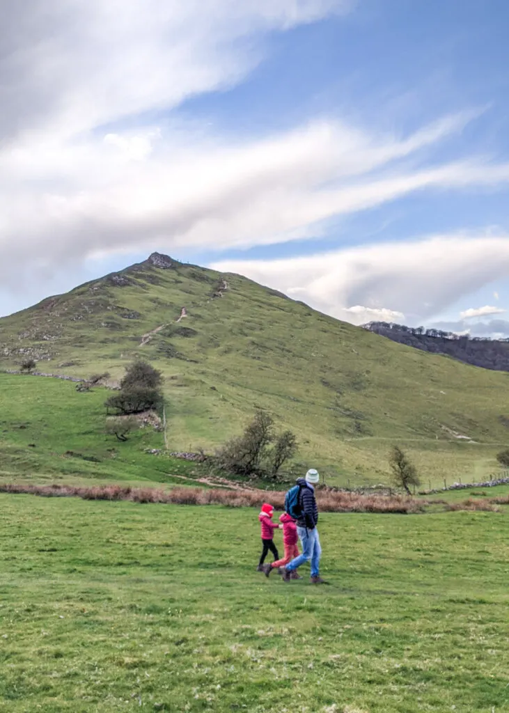 Dovedale circular walk