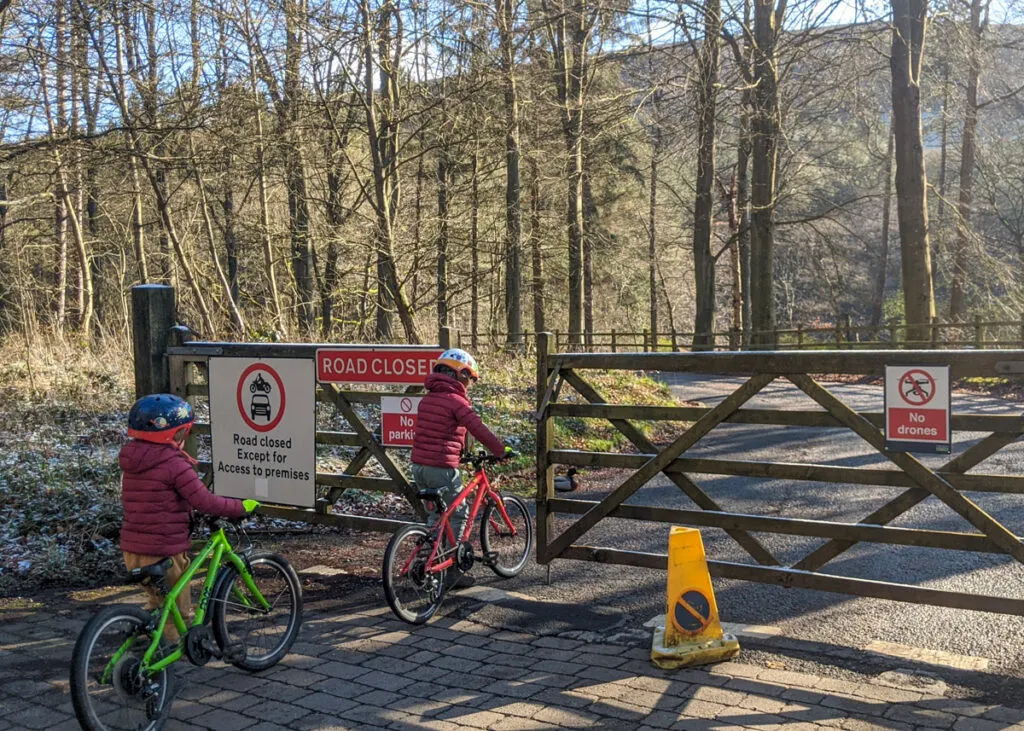 Ladybower cycle route