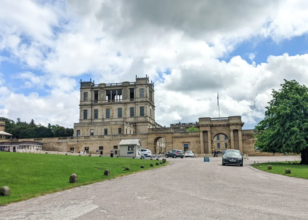 Entrance to main Chatsworth car park