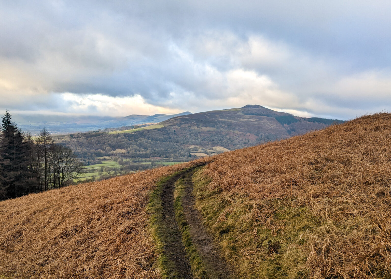 Bamford Edge: how to get there and where to park