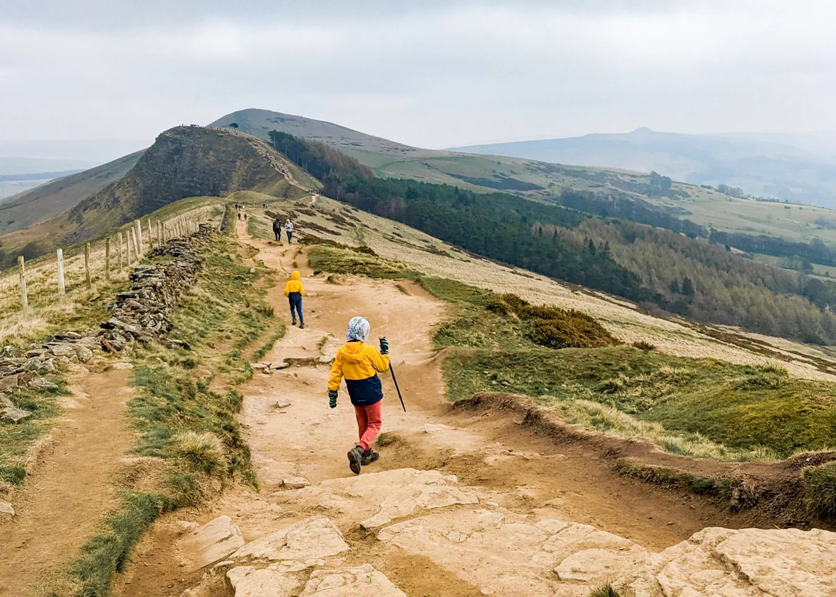 Edale Station to YHA Castleton Losehill walk