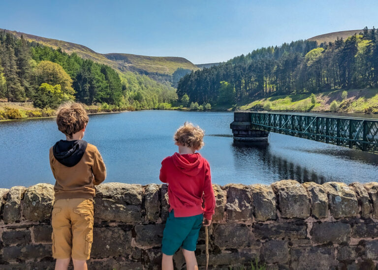 Ramsden Reservoir walk